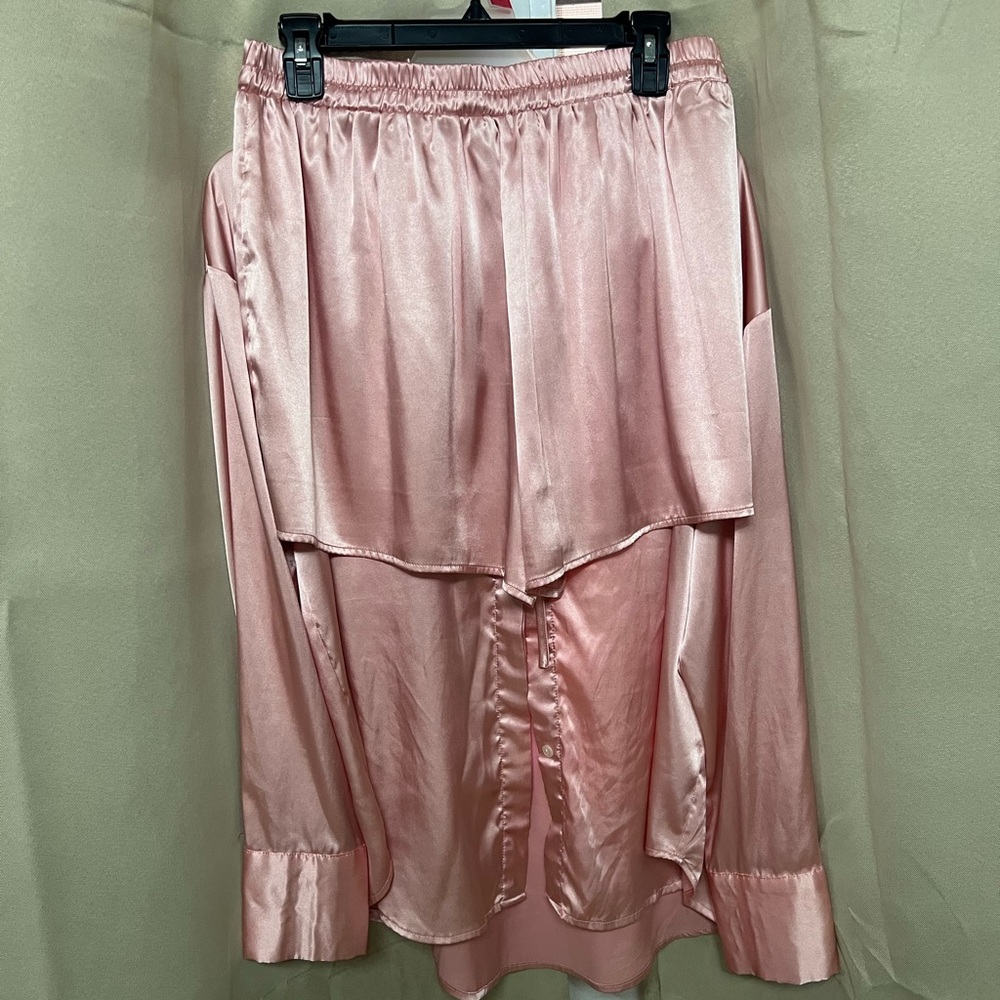Chic Satin Midi Skirt in Blush Pink